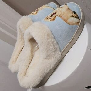 Snuggs Memory Foam Labrador Non Slip Slippers Size 8M🌴